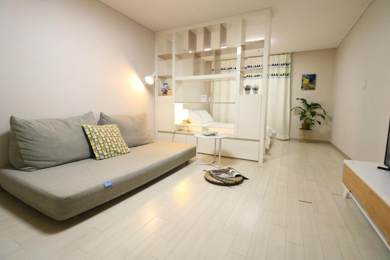 Happy House Daegu Exterior foto